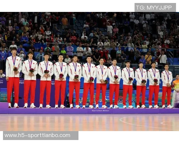 姜伟泽狂砍41分4板吉林男篮轻松战胜中国澳门全运男篮晋级小组赛 姜伟泽狂砍41分4板吉林男篮轻松战胜中国澳门全运男篮晋级小组赛